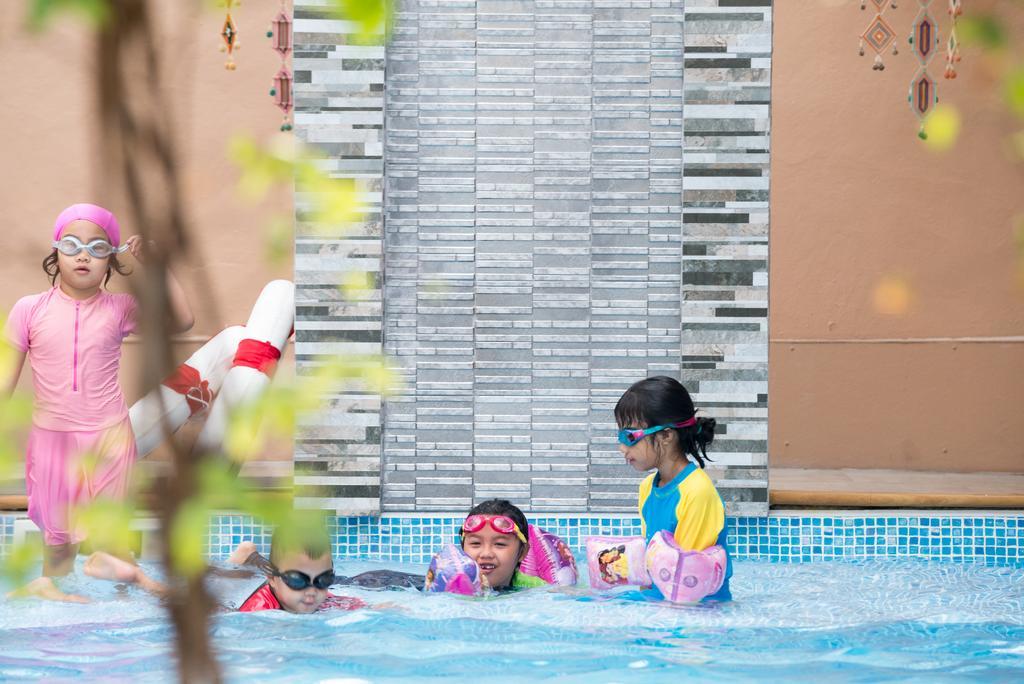 צ'יאנג מאי We Briza Hotel Chiangmai מראה חיצוני תמונה